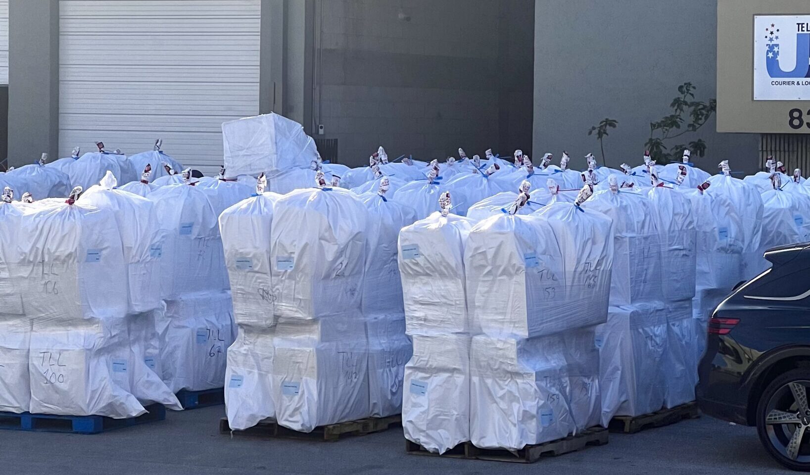 Paquetes consolidados en almacén TLLD USA